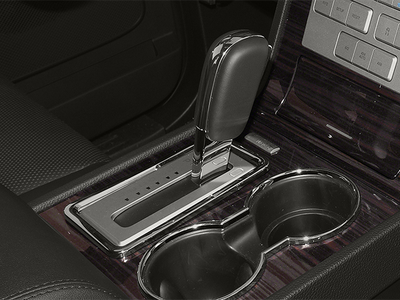 2014 Lincoln Navigator L Base