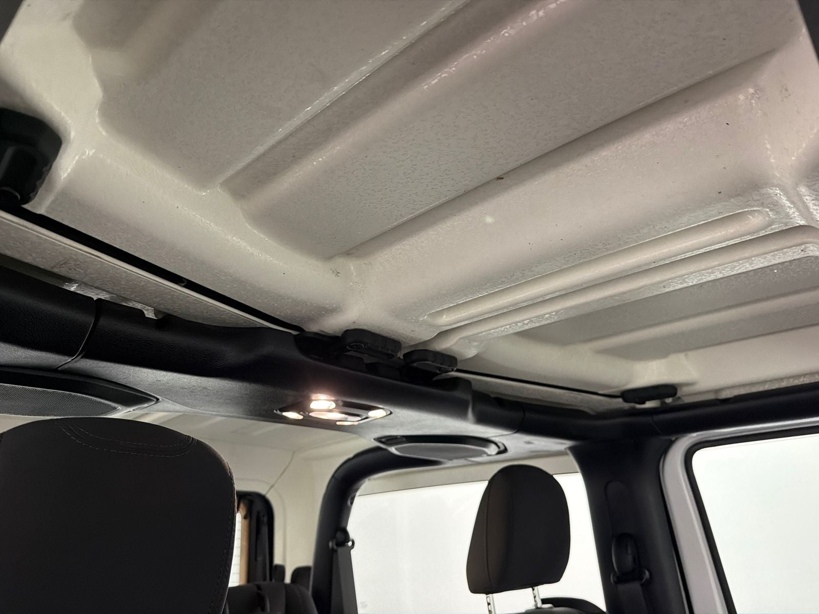 2022 Jeep Wrangler Sport