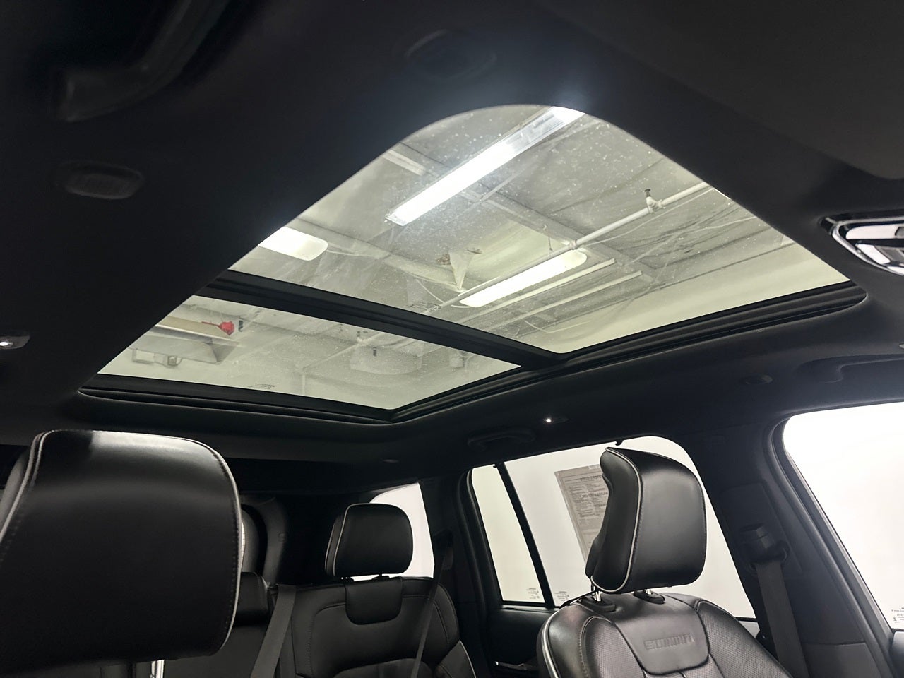 2023 Jeep Grand Cherokee Summit