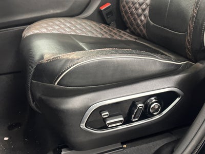 2023 Jeep Grand Cherokee Summit