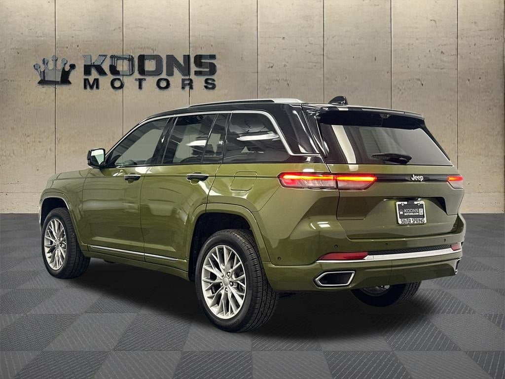 2023 Jeep Grand Cherokee Summit