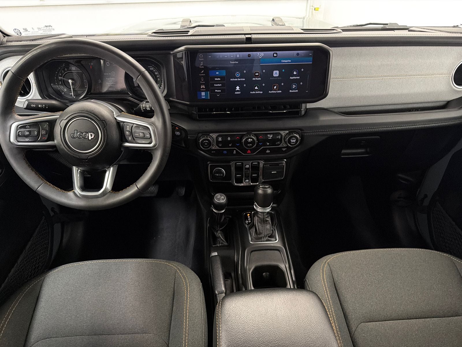 2024 Jeep Wrangler Sahara 4xe