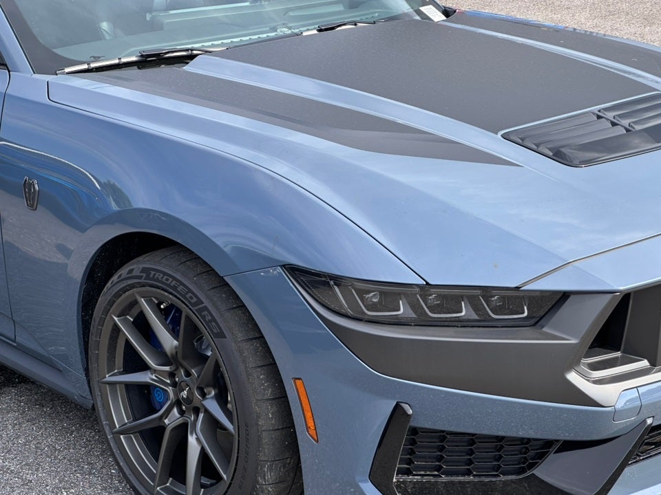 2025 Ford Mustang Dark Horse