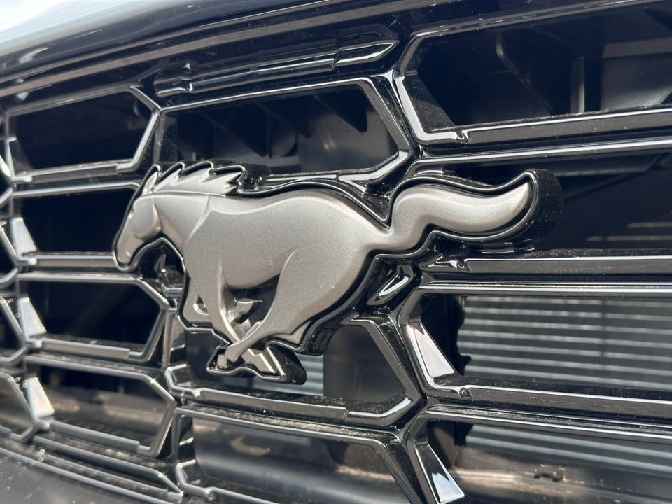 2025 Ford Mustang Dark Horse