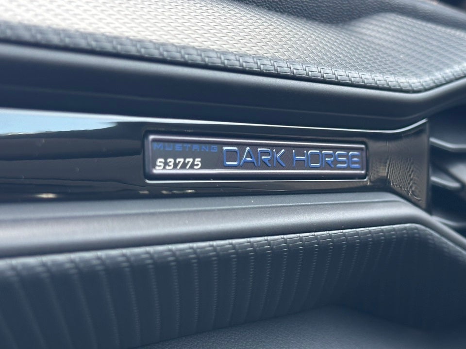 2025 Ford Mustang Dark Horse