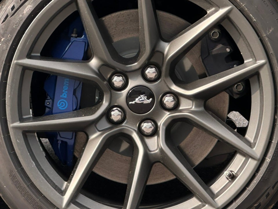 2025 Ford Mustang Dark Horse