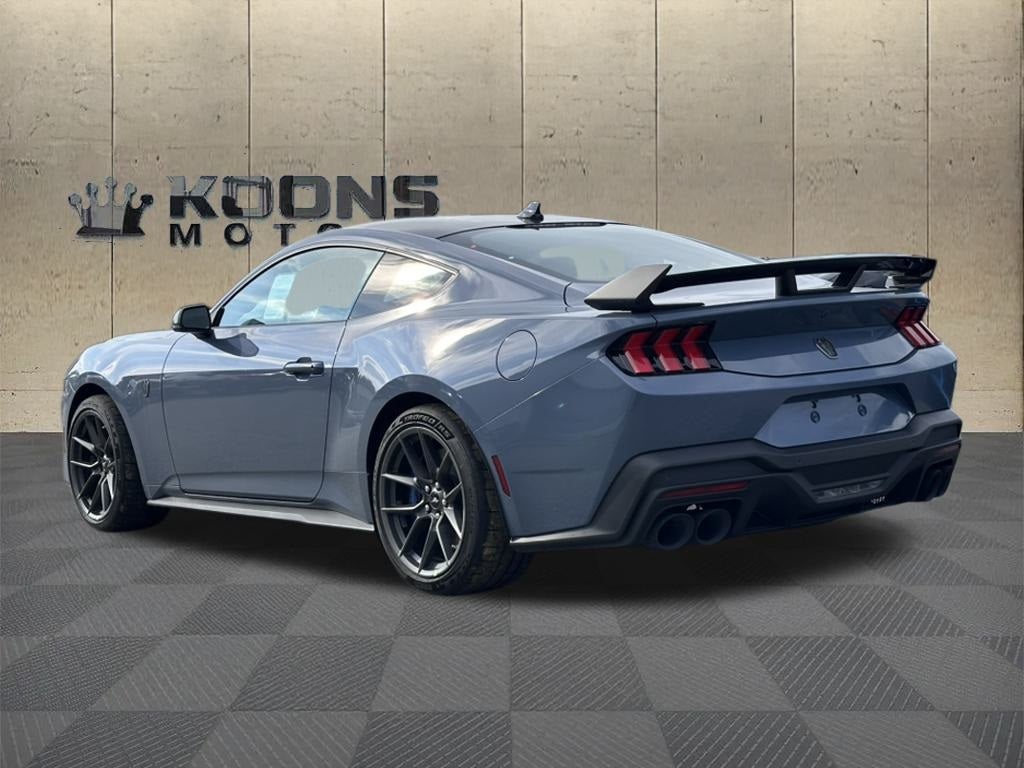 2025 Ford Mustang Dark Horse