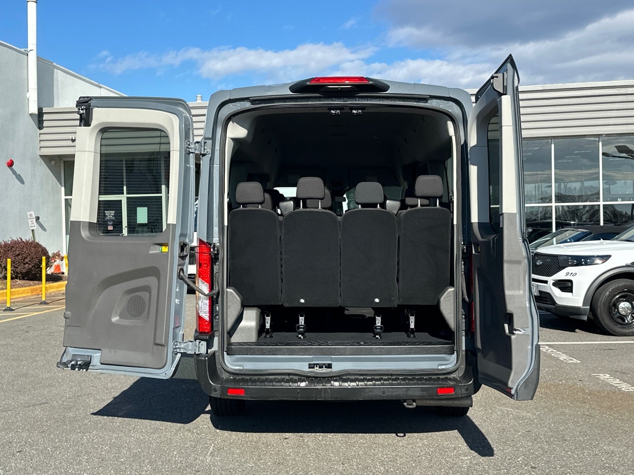 2022 Ford Transit-350 XLT