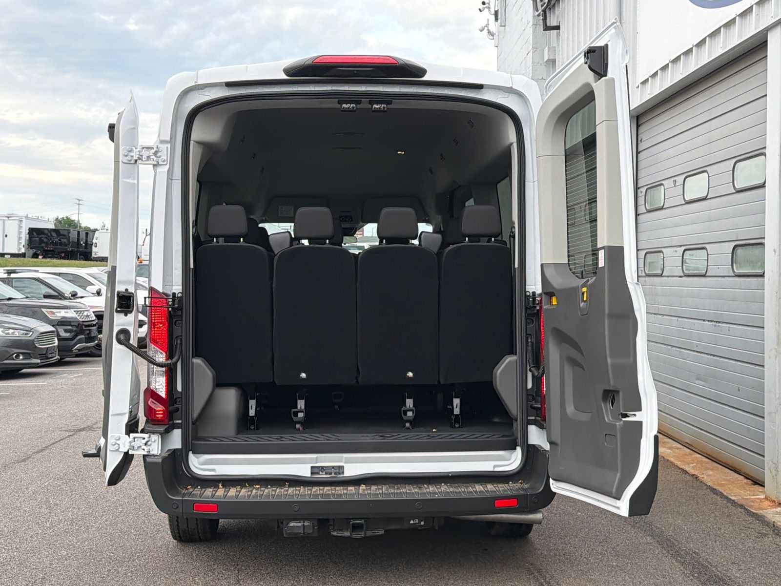2026 Ford Transit-350 XLT