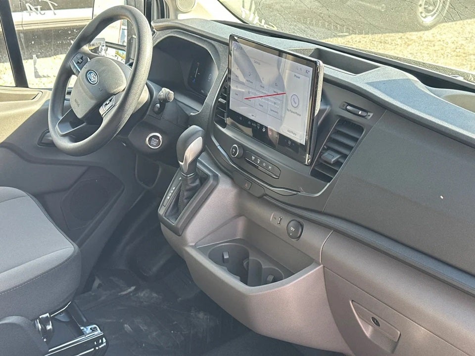 2025 Ford Transit-350 XL