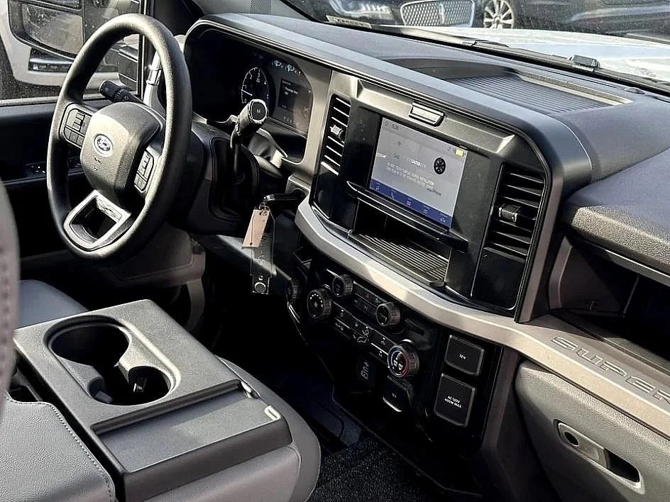 2025 Ford F-450SD PJs Service Body