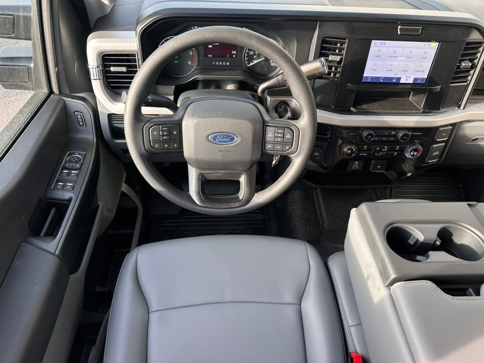 2025 Ford F-450SD Reading Service Body