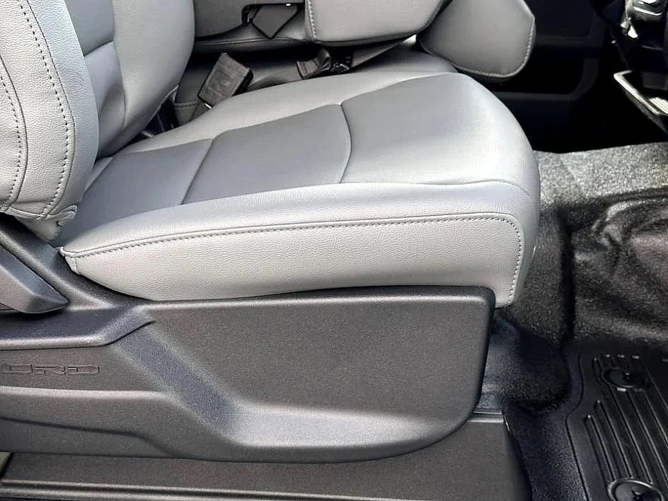 2025 Ford F-550SD PJs Service Body