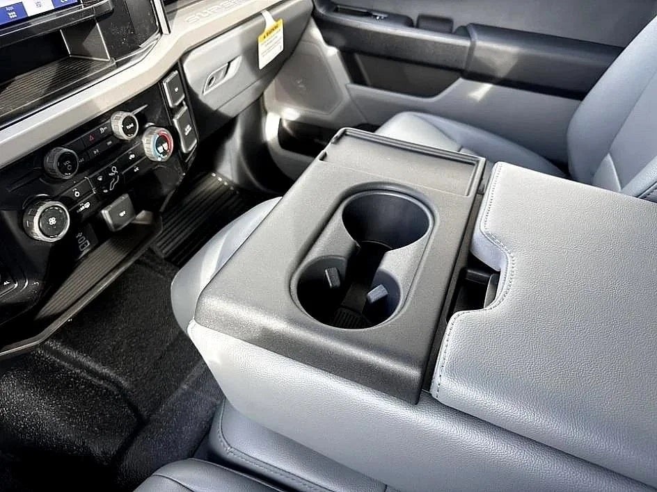 2025 Ford F-550SD PJs Service Body