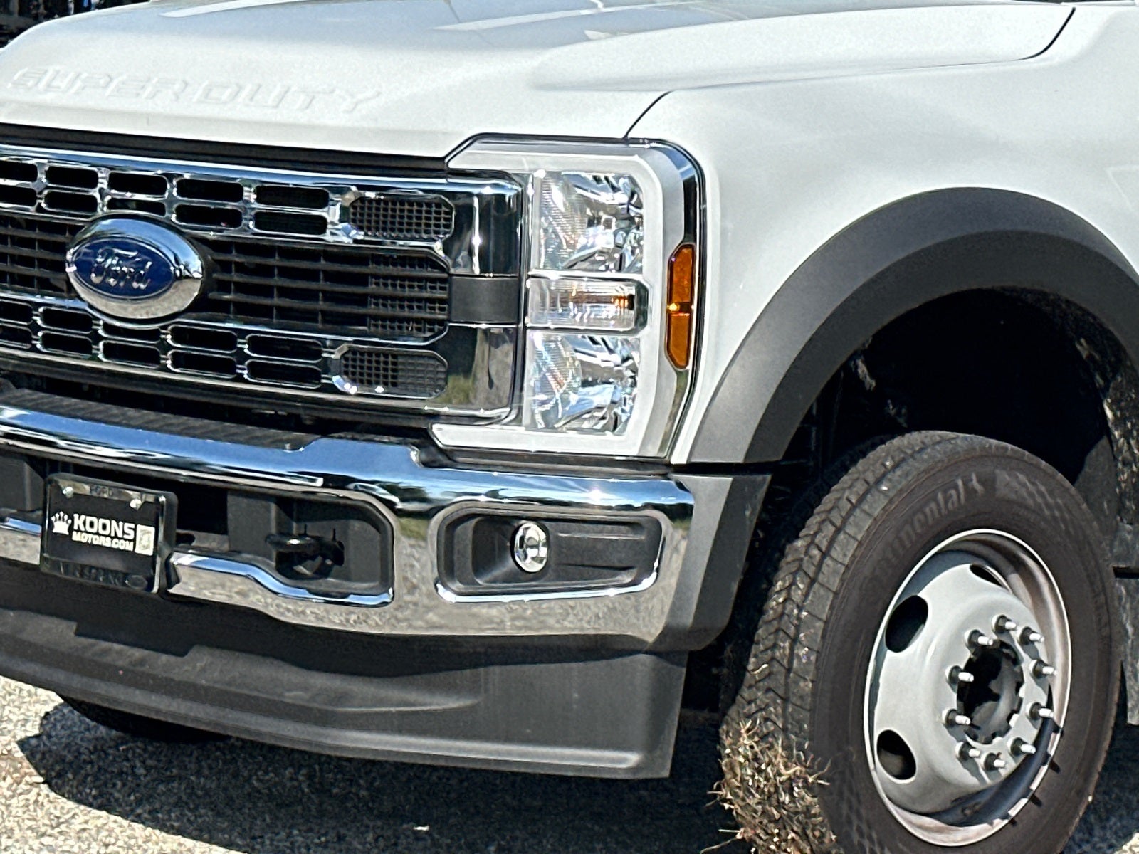 2025 Ford F-550SD PJs Service Body with Ladder Rack