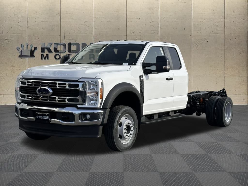 2025 Ford F-550SD Reading Service Body