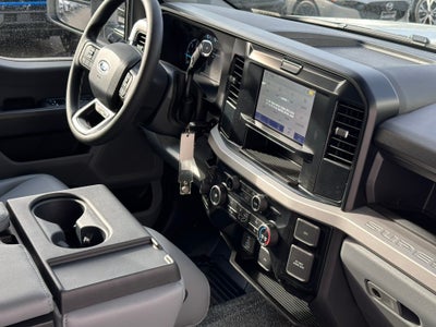 2025 Ford F-550SD Reading Service Body