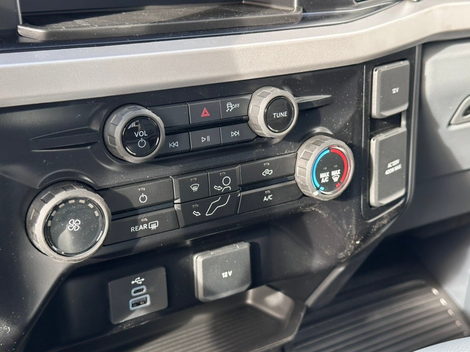 2025 Ford F-550SD Reading Service Body