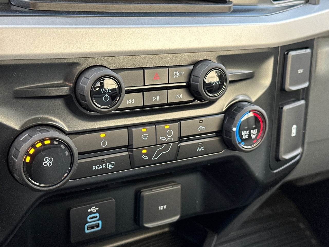 2026 Ford F-350SD PJs Service Body