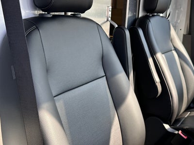 2025 Ford Transit-350 Base