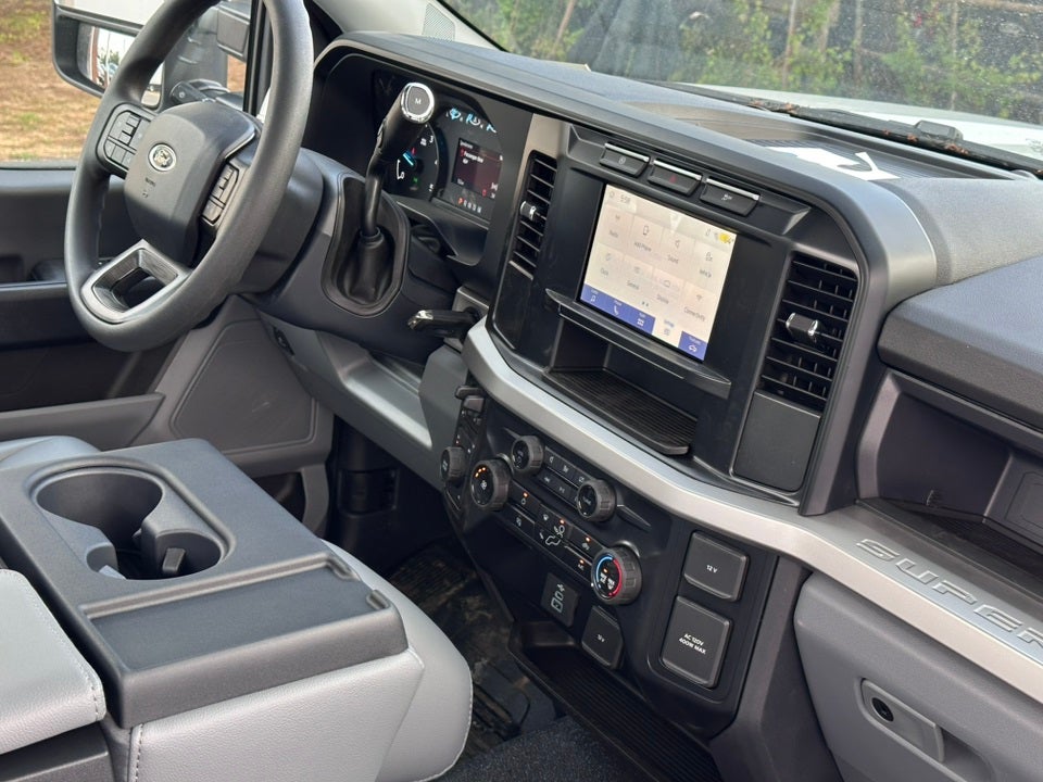 2024 Ford F-600SD Knapheide Service Body