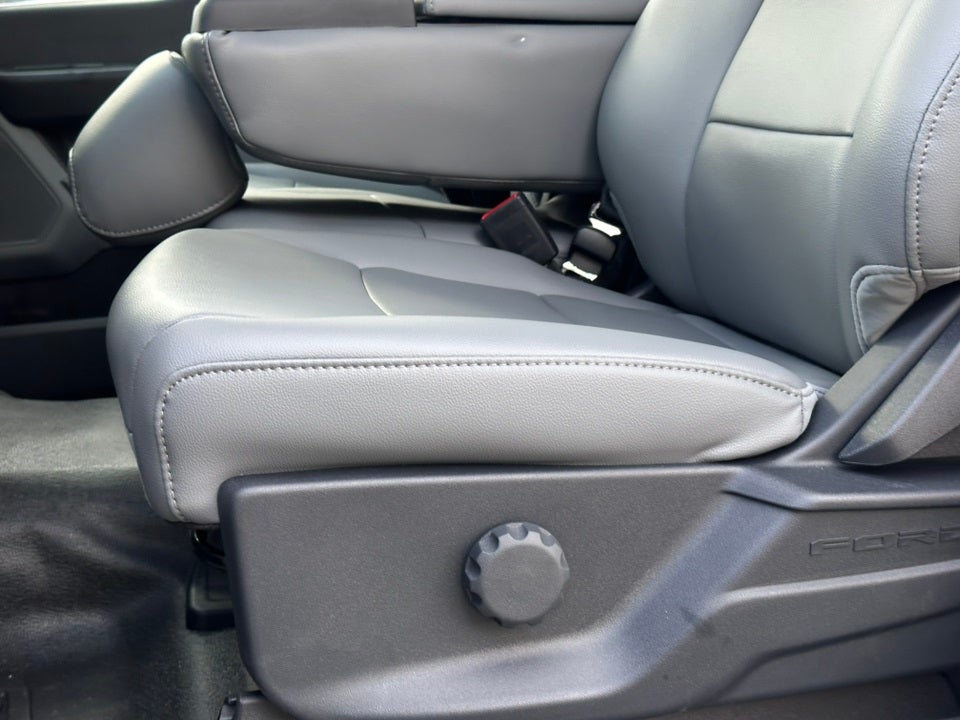 2024 Ford F-600SD Knapheide Service Body