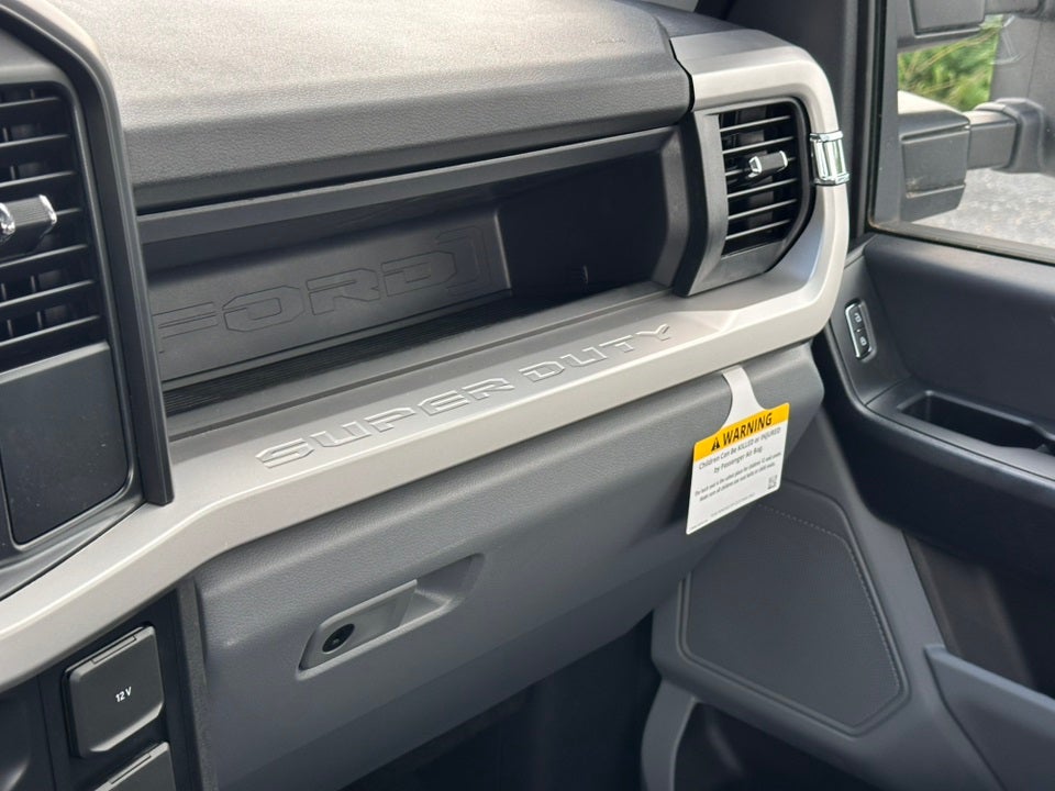 2024 Ford F-600SD Knapheide Service Body