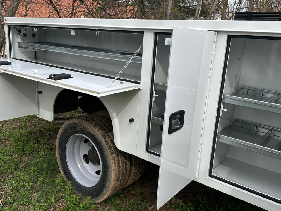 2024 Ford F-600SD Knapheide Service Body