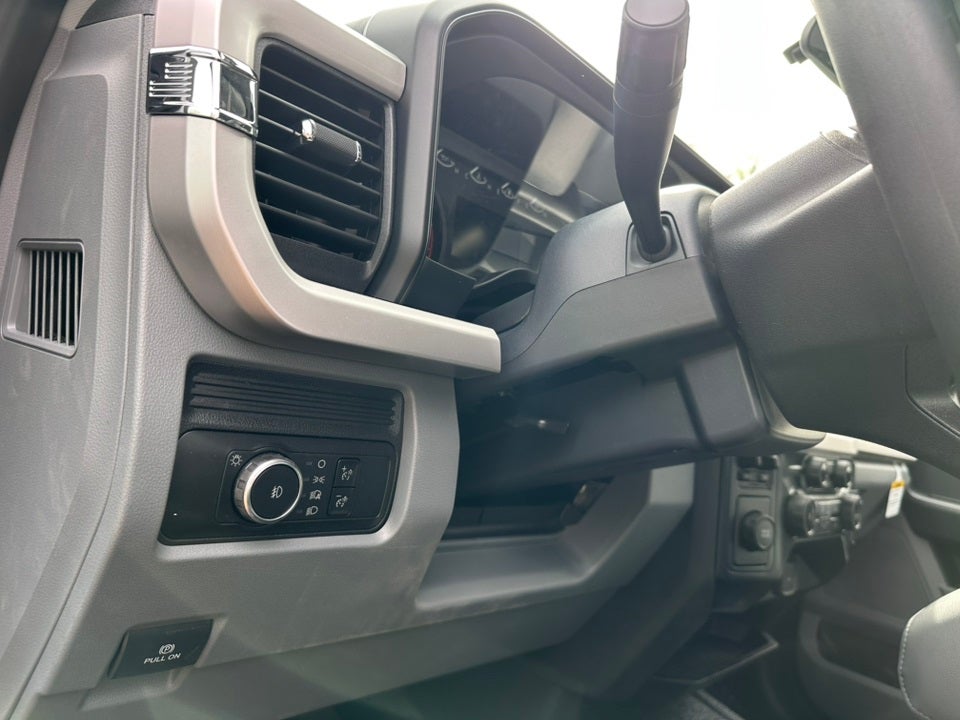 2024 Ford F-600SD Knapheide Service Body