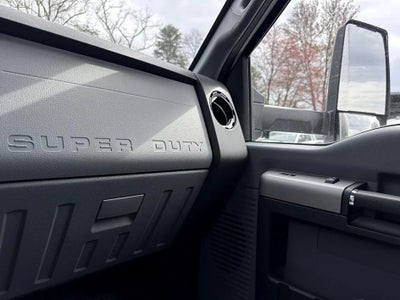 2026 Ford F-650SD Morgan 26 Foot Box Truck