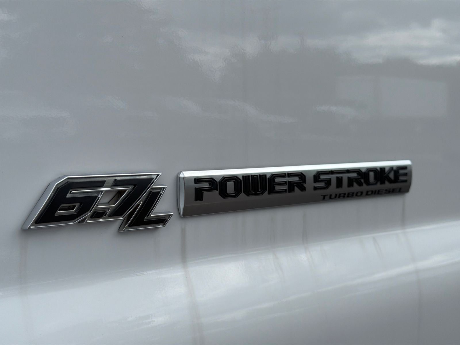 2027 Ford F-750SD Base