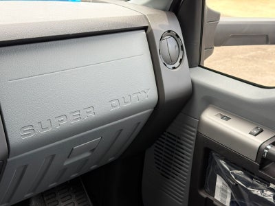 2027 Ford F-750SD Base