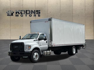 2027 Ford F-750SD Base