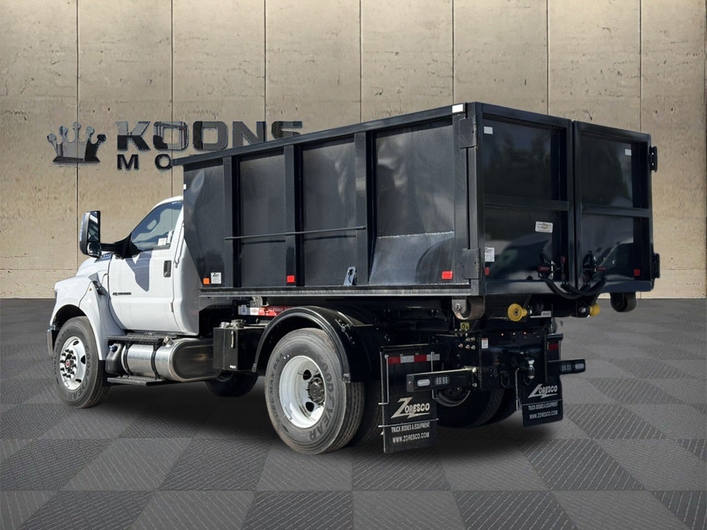 2025 Ford F-750SD Zoresco Switch n Go Body