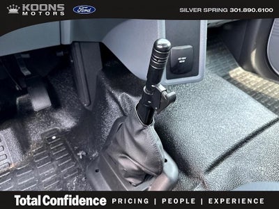 2024 Ford F-750SD Zoresco 26 Foot Box Truck