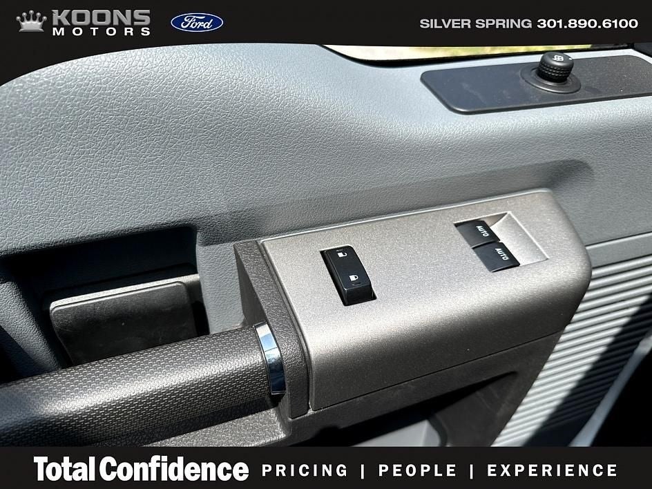 2024 Ford F-750SD Zoresco 26 Foot Box Truck