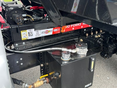 2025 Ford F-750SD Zoresco Switch N Go Body