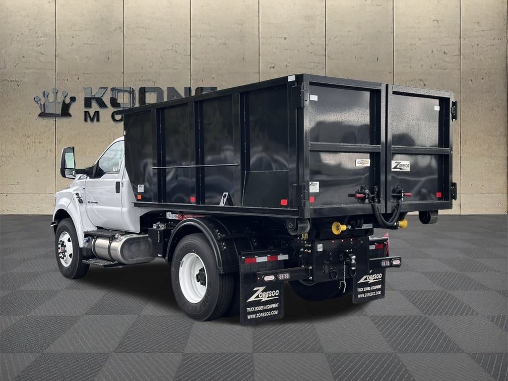 2025 Ford F-750SD Zoresco Switch N Go Body