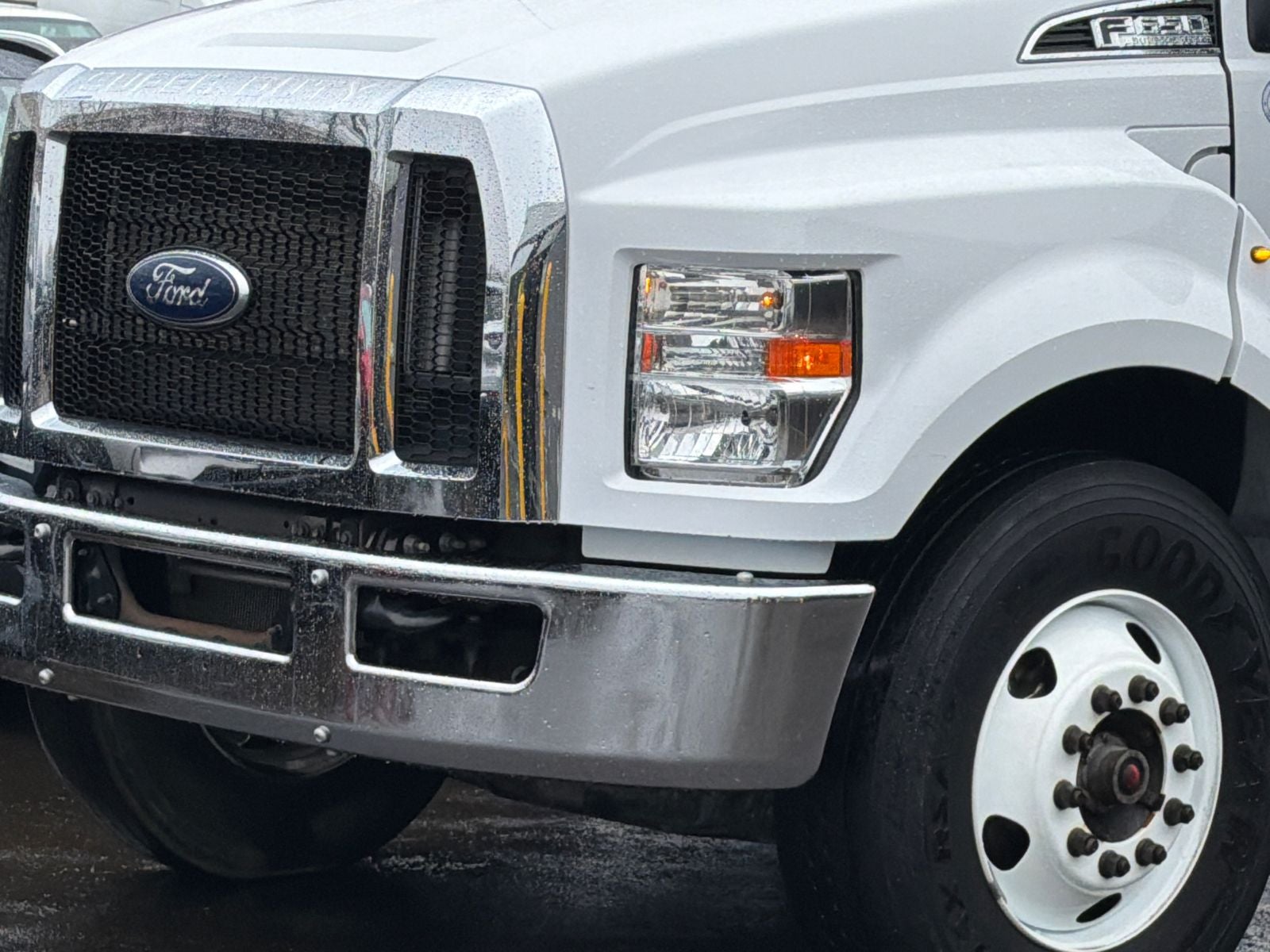 2022 Ford F-650SD Base