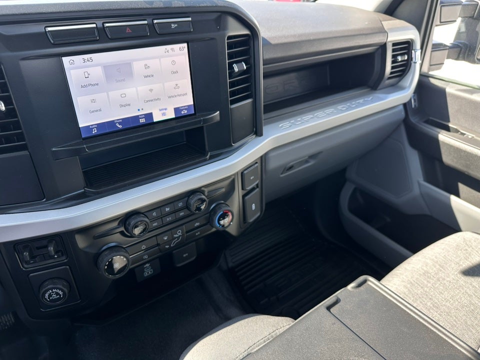 2024 Ford F-350SD XL 145 WB