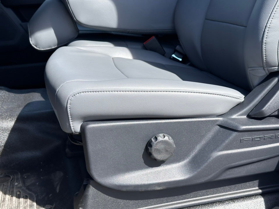 2024 Ford F-550SD Knapheide Platform Body