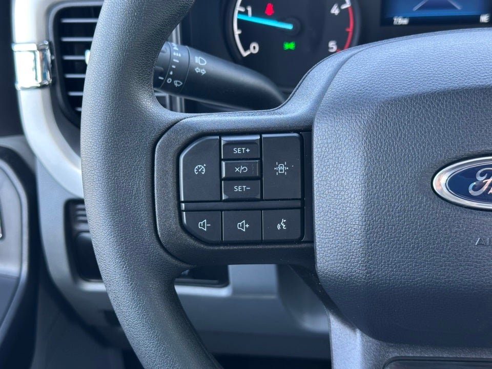 2024 Ford F-550SD Knapheide Platform Body