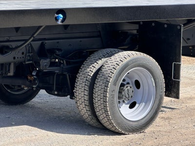 2024 Ford F-550SD Knapheide Platform Body