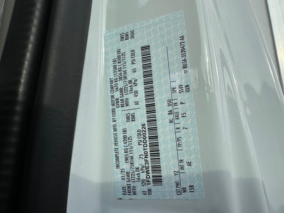 2026 Ford E-350SD Morgan Box Truck