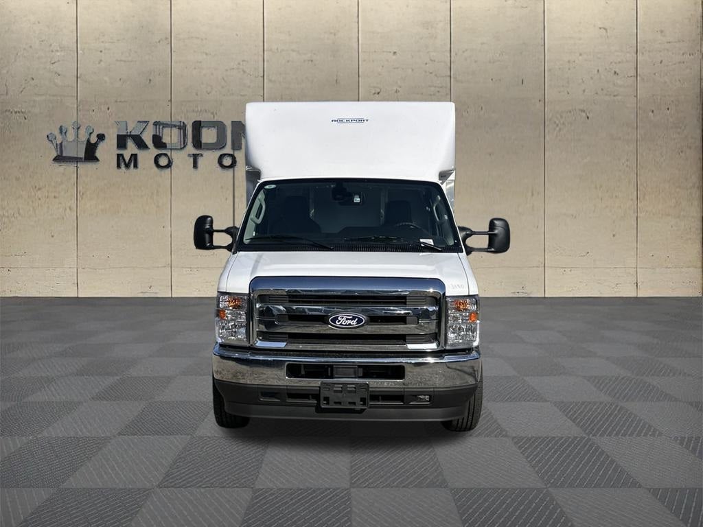 2026 Ford E-350SD Rockport Box Truck