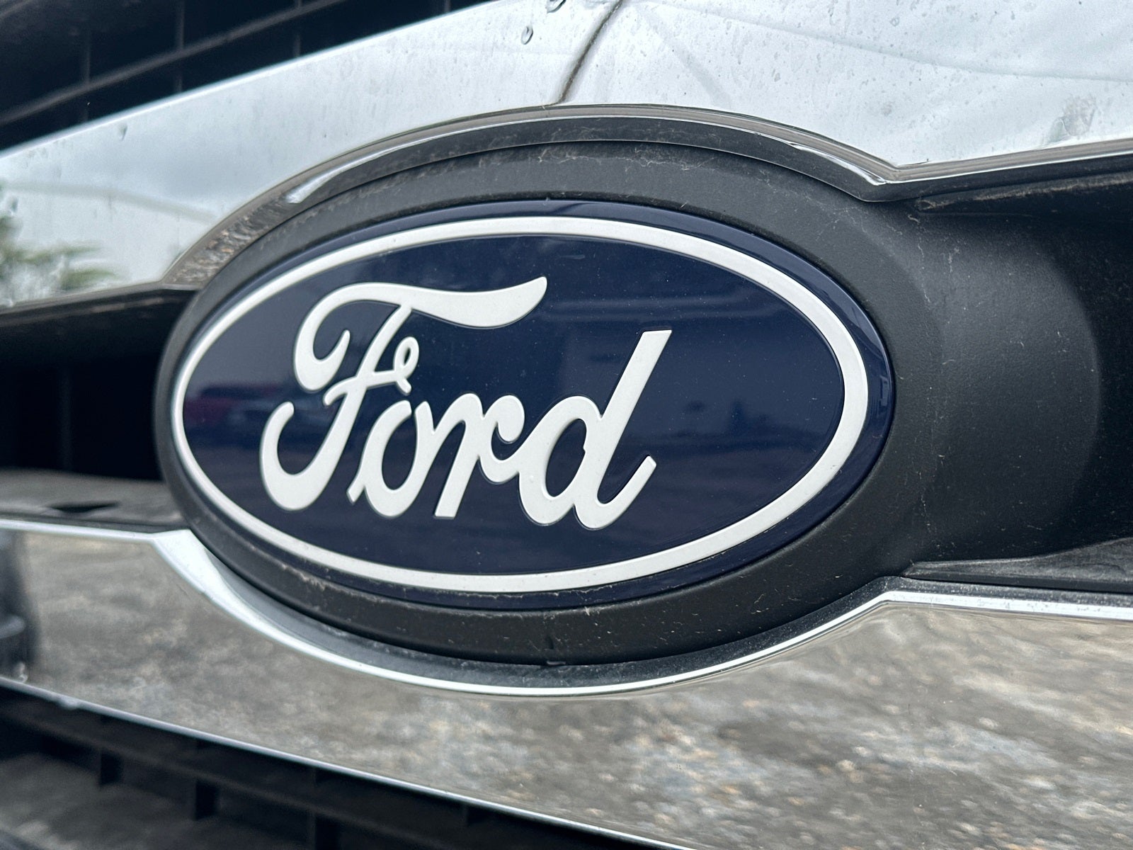 2026 Ford E-350SD Rockport Box Truck