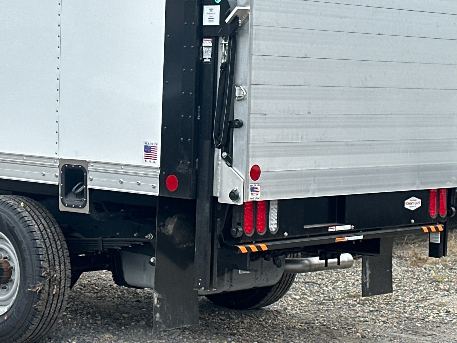 2026 Ford E-350SD Rockport Box Truck