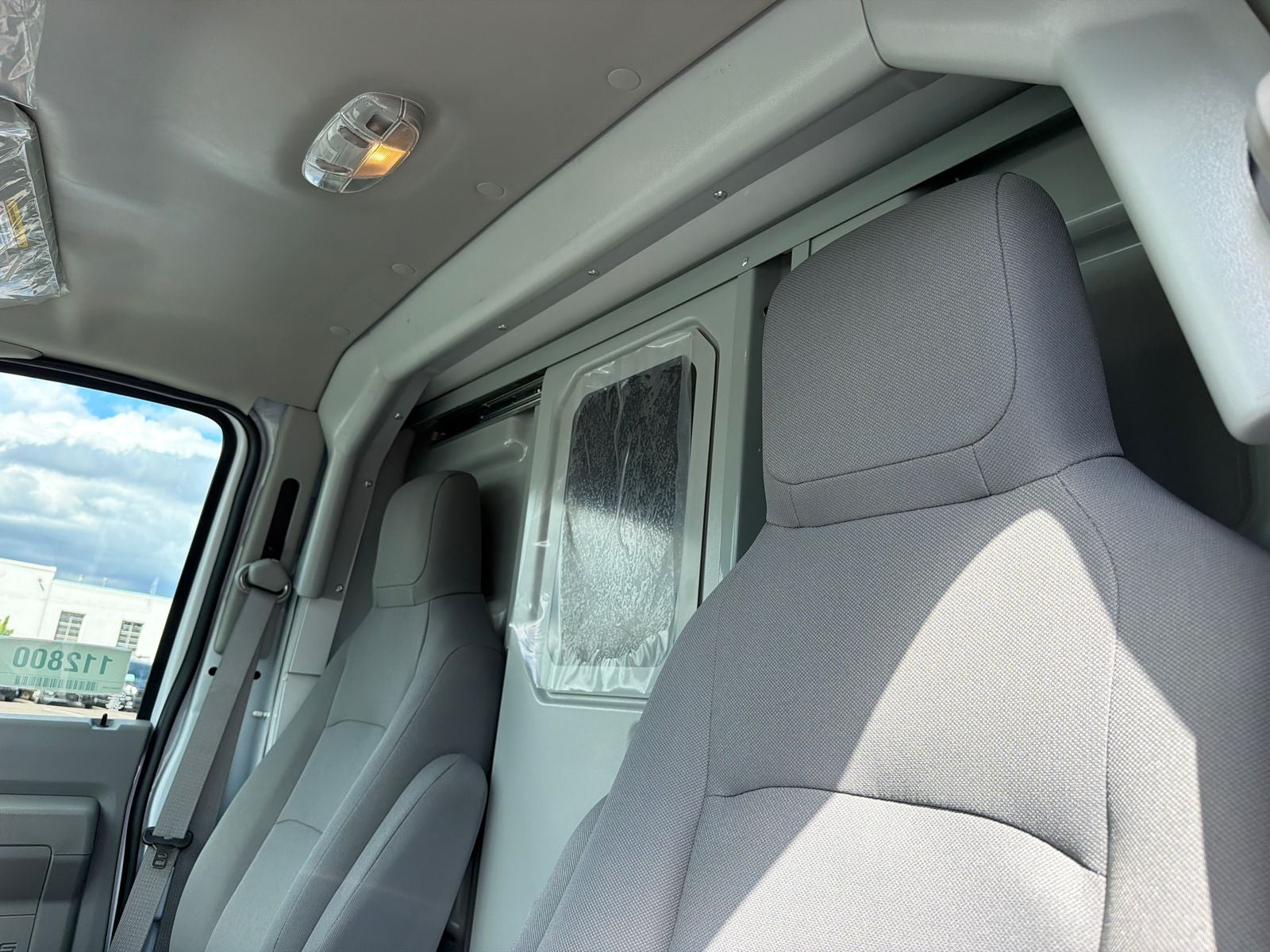 2027 Ford E-350SD Base Cutaway