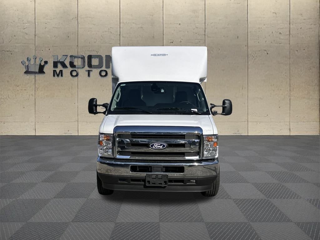 2026 Ford E-350SD Rockport Box Truck