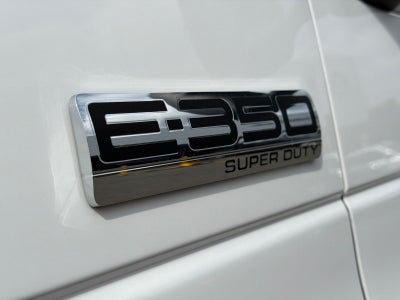 2023 Ford E-350SD Base Cutaway